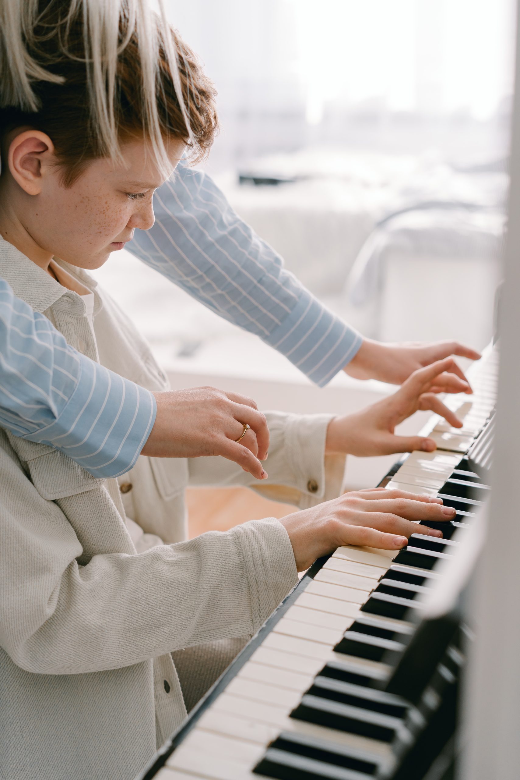 The Benefits of Music Education for Academic and Social Skills